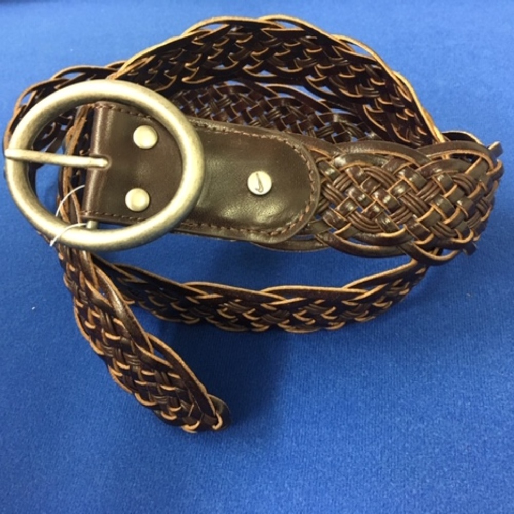 Ladies Nike Belt